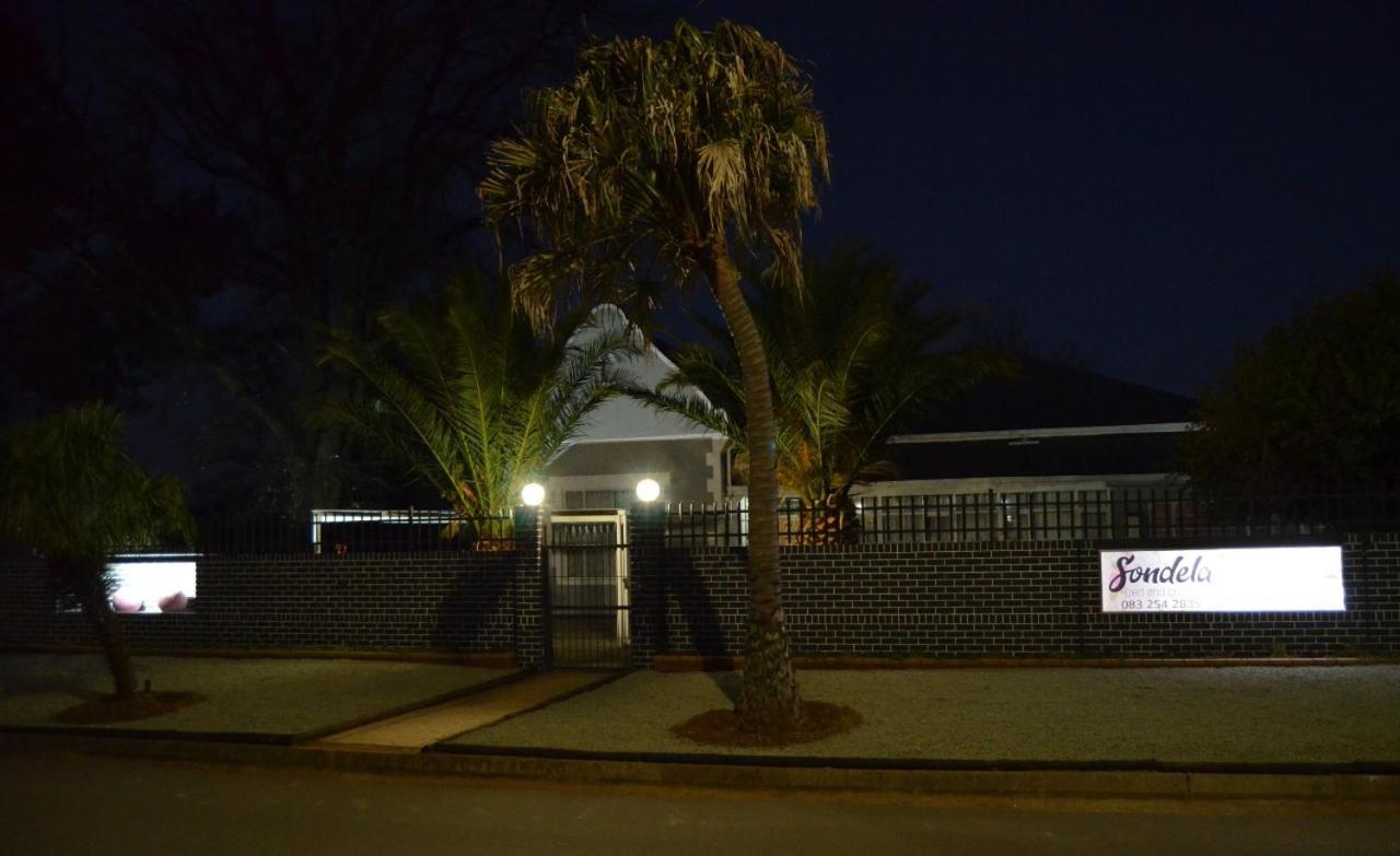 Sondela Bed & Breakfast Hotel Aliwal North Exterior foto